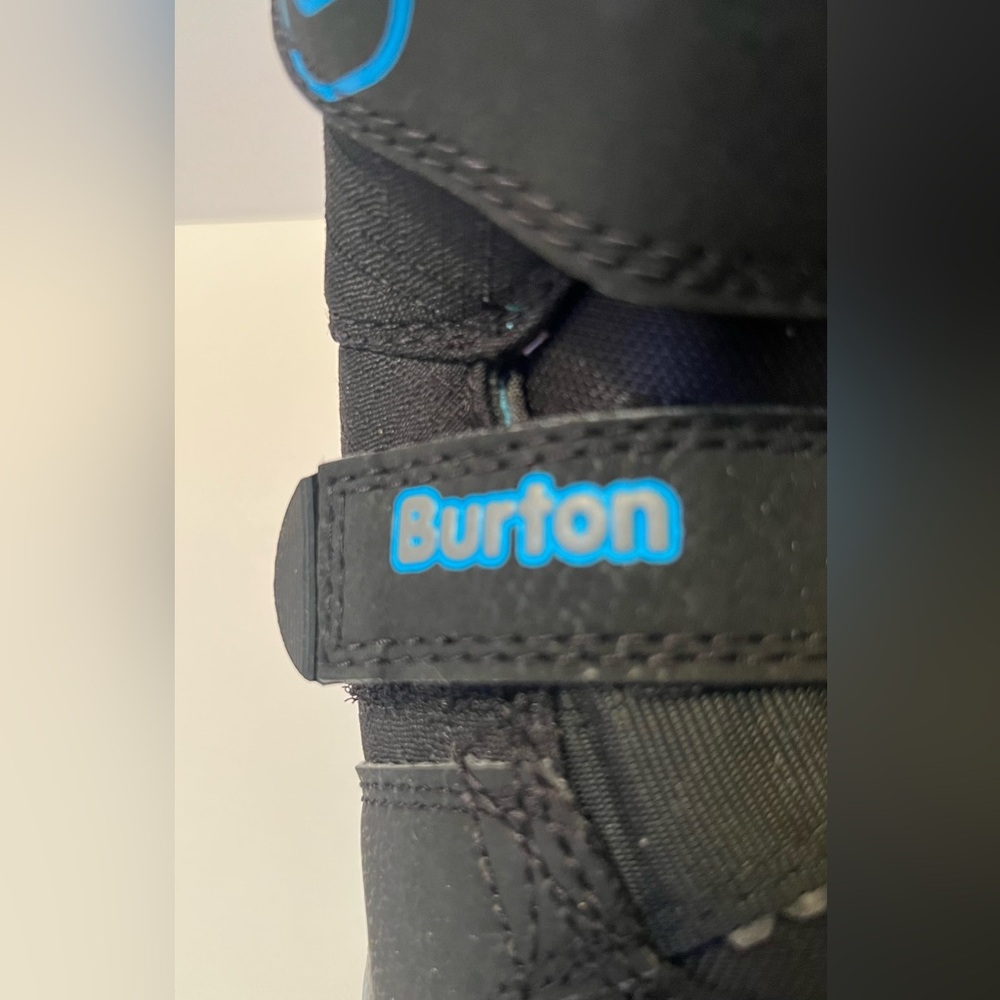 Burton Mini-Grom Kids Snowboard Boots in Black/Blue/Gray, Size 12C - Picture 2 of 13